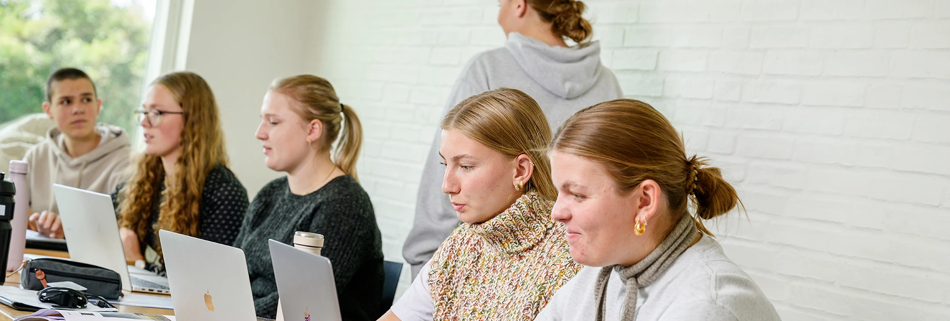 Elever til undervisning i gymnasiet